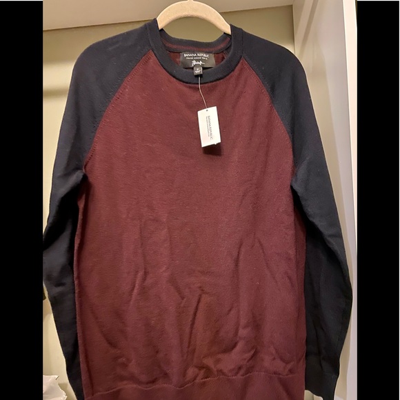 Banana Republic Italian wool sweater - Picture 1 of 5